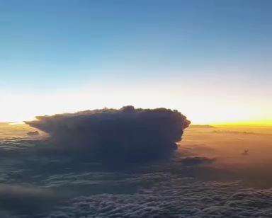 تصاویر شگفت‌ انگیز رعد و برق ‌از نمای بالای آسمان