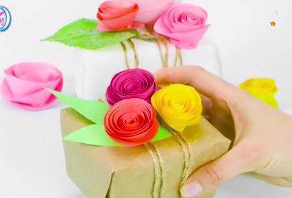 کاردستی ساده گل کاغذی برای هدیه روز معلم