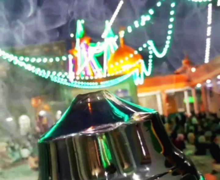 وضعیت واتساپ عشق یعنی به تو رسیدن