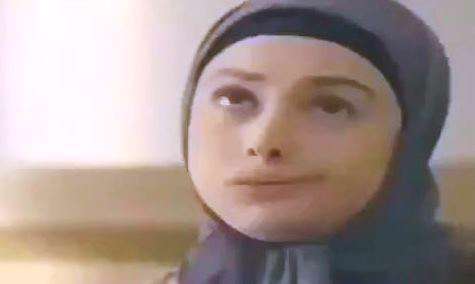 هر کی تیمش گل میخوره باید معتاد بشه؟ سکانسی از سریال دیوار به دیوار