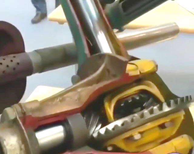 نحوه کارکرد اجزای انتقال قدرت موتور