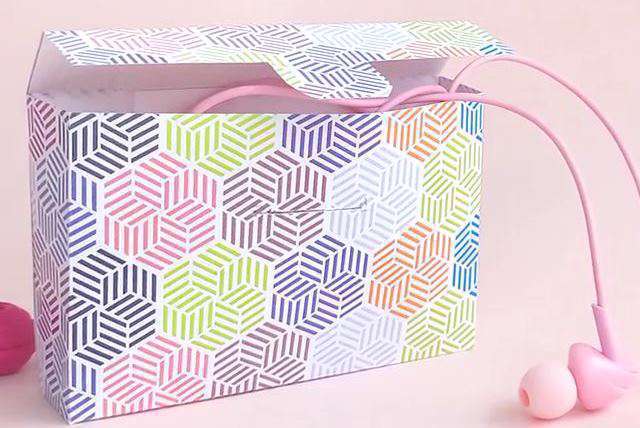 کلیپ آموزش جعبه خلاقانه هندزفری با مقوا