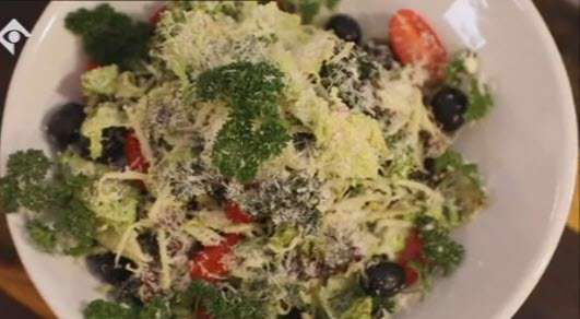 آموزش تهیه سالاد با سس سبزیجات؛ مهرداد مالکی