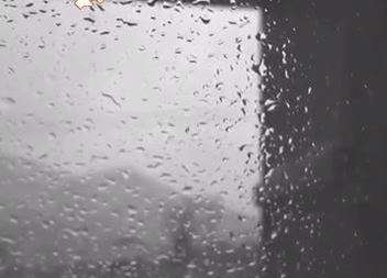 وضعیت واتساپ عاشقانه پاییزی با بارش باران