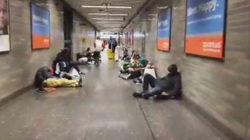 راهرو مترو سانفرانسیسکو