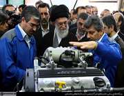 رهبر انقلاب در بازدید از نمایشگاه توانمندیهای صنعت خودروسازی
