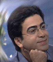 فرزاد حسنی