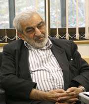 دکتر علی قائمی