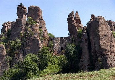 صخره های افسانه ای دنیا