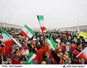 حضور دانش آموزان پا به پای ملت در سالگرد پیروزی انقلاب اسلامی ایران