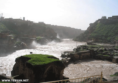 تاریخ در سرزمین آبها