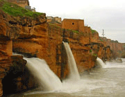 تاریخ در سرزمین آبها