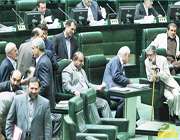 جدال علنی دولت و مجلس در صحن سبز پارلمان