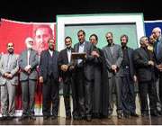 مراسم بزرگداشت علیرضا قزوه شاعر