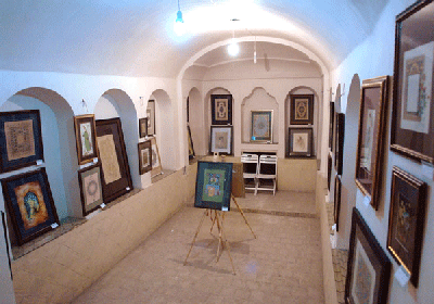 خانه تاج