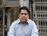 سختگیری پای نویسندهی ایرانی را بسته