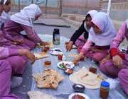 تغذیه در مدرسه