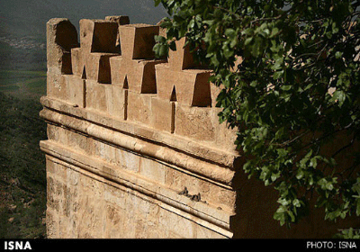 اریکه سلطنتی