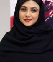 آزاده صمدی