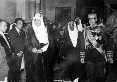 محمدرضا شاه در عربستان