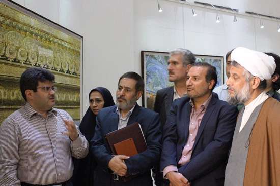 نمایشگاه عکس خوشرو