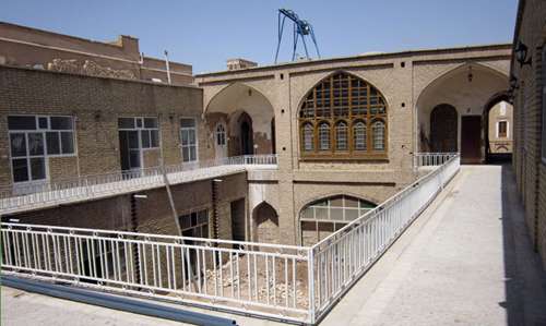 مدارس قدیمی ایران