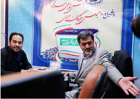 عکس و مکث انتخاباتی