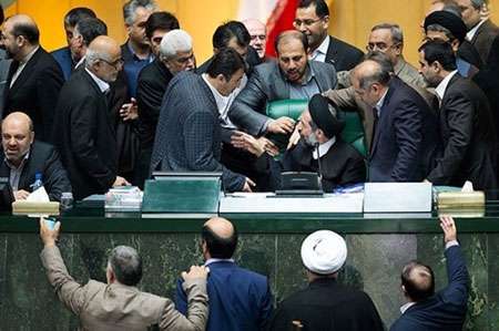 عکس و مکث انتخاباتی