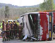 اسپین میں یونیورسٹی کی بس الٹ گئی، 14 طالبعلم ہلاک 30 زخمی