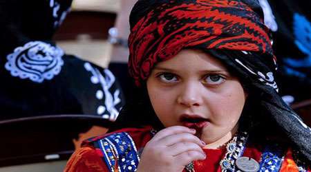 گُلوَنی، کَت، لرستان.