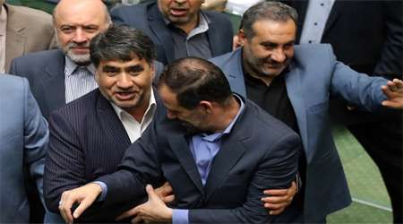 سیاسیون