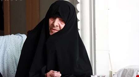 بانوی مجتهده ای که انقلابی و ولایت پذیر بود بانوی مجتهده ای که انقلابی و ولایت پذیر بود