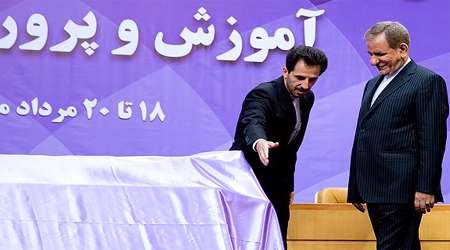 سیاسیون