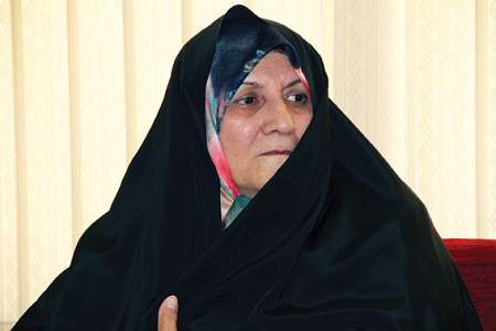انسیه اقبال