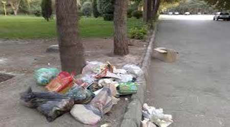 کنترل نشت شیرابه زباله ها دستاورد برتر دبستان گل های شریف