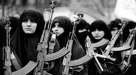آیا زنان از فیض جهاد محروم هستند؟! آیا زنان از فیض جهاد محروم هستند؟!