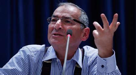 زیباکلام، صادق زیباکلام، روحانی، دولت، هاشمی، حسن روحانی، رفسنجانی، ناطق نوری، اصلاح طلبان، اصولگرا