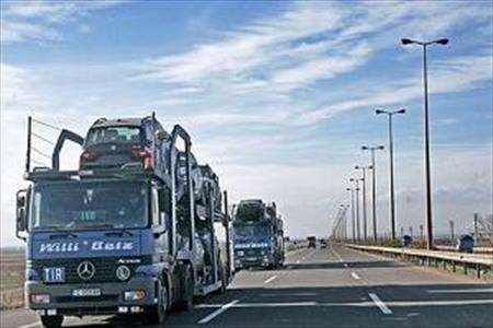واردات خودروهای لوکس به ایران