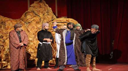 نمایش دلدادگان