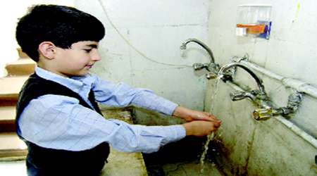 آب خوری مدارس