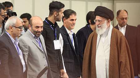 گزارش اختصاصی تبیان از حضور رهبر پای صندوق رای