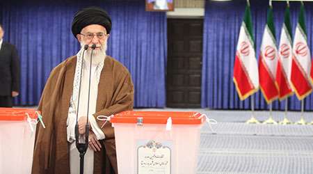 گزارش اختصاصی تبیان از حضور رهبر پای صندوق رای