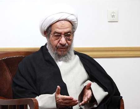 مبلغان و مفسران در ماه مبارک رمضان به نیازهای کاربردی مردم توجه کنند