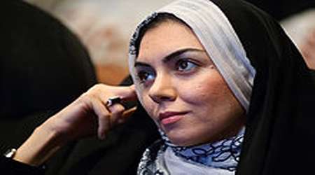 آزاده نامداری