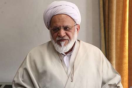 خط بطلان رهبر انقلاب بر حاشیههای سیاسی