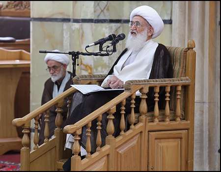 مسلمانان برای نجات مستضعفان از دست کفار قیام کنند