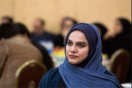 نرگس آبیار