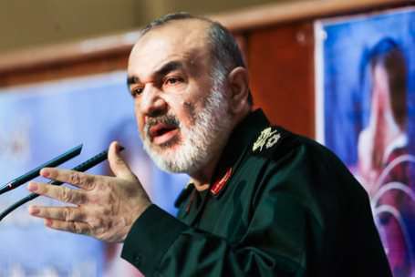 سردار سلامی