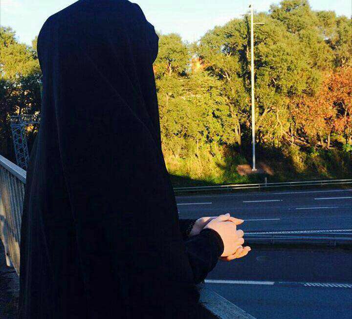 دختر ایده آل ، رژیم، ورزش، ستون فقرات، رنگ پوست، زیبایی، مهارت، درس خواندن، انسان زیبا