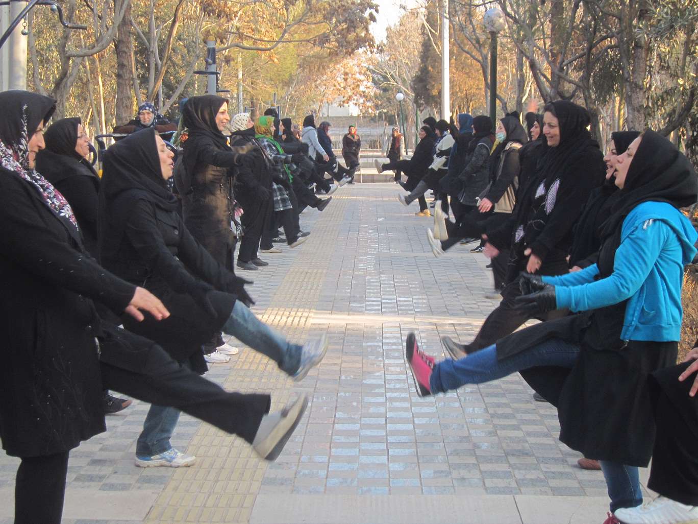 ورزش بانوان
